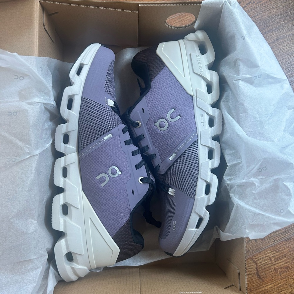 NWT Men’s OnCloud Cloudflyer 4 Shark/Pearl